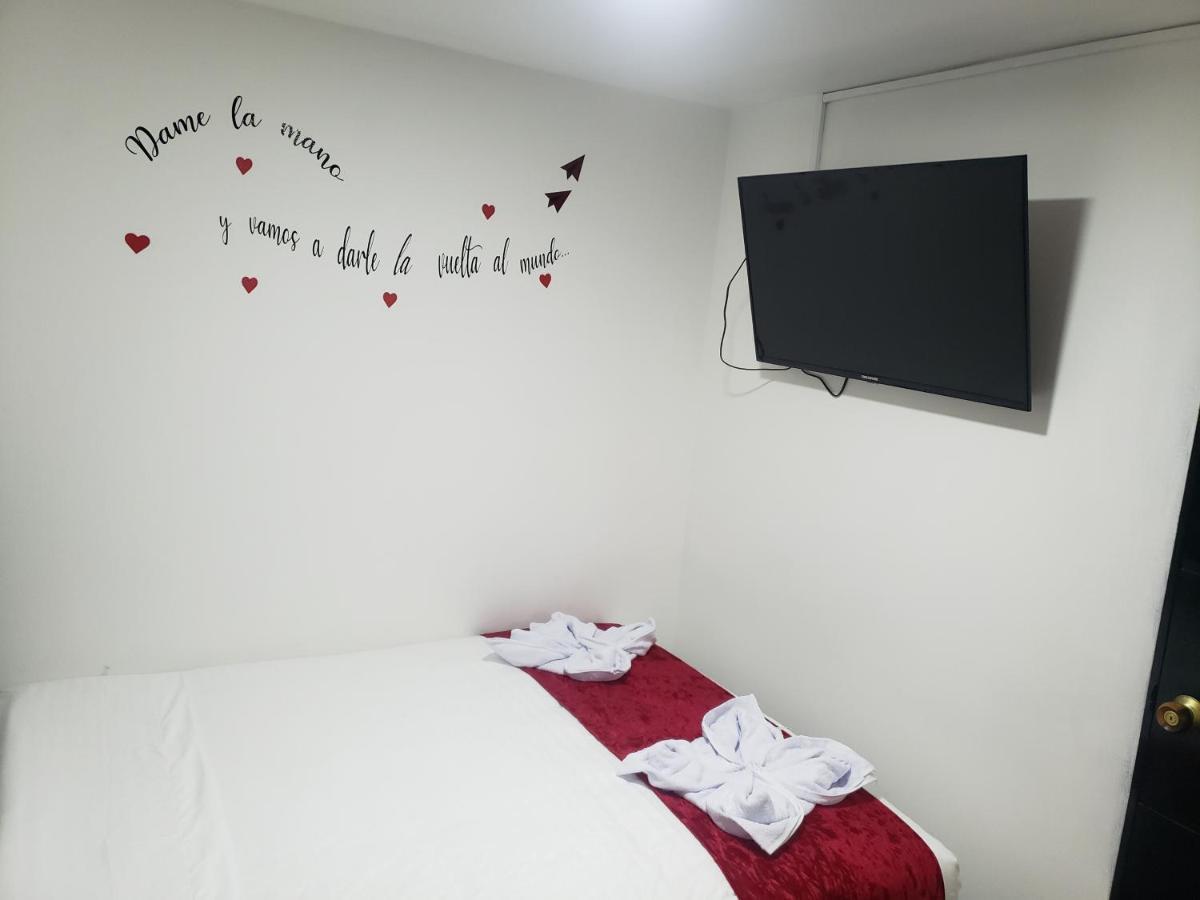 Aw Hotel American Travel Богота Экстерьер фото